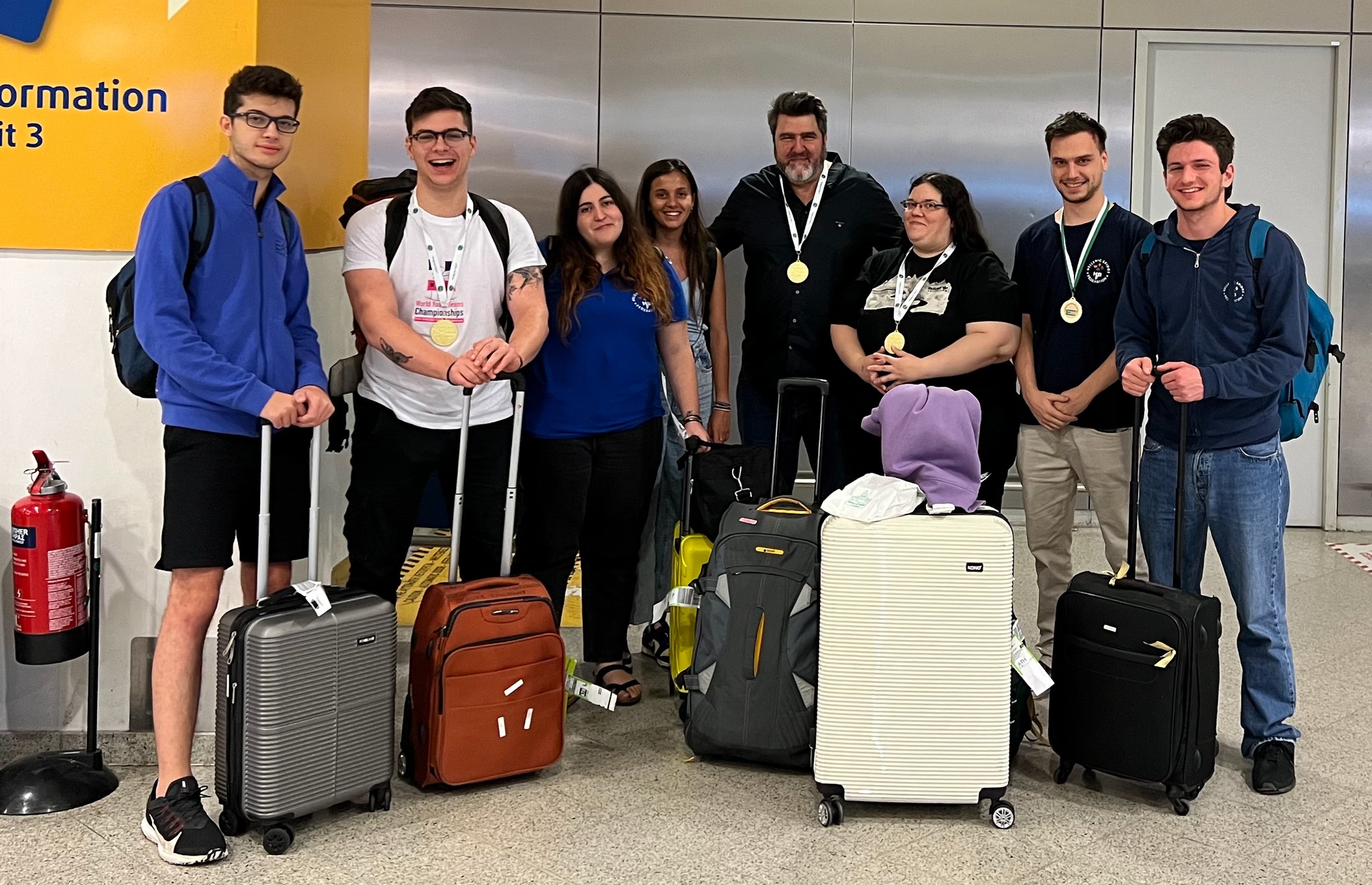 Coach of Greek Juniors bridge team — Thanasis Skordas, Dimitris Kapiris, Ioanna Polatou, Konstantina Tziara, Nikos Delimpaltadakis, Marilena Bompolaki, Filippos Kritsalis, Iason Iraklis Papaspyrou